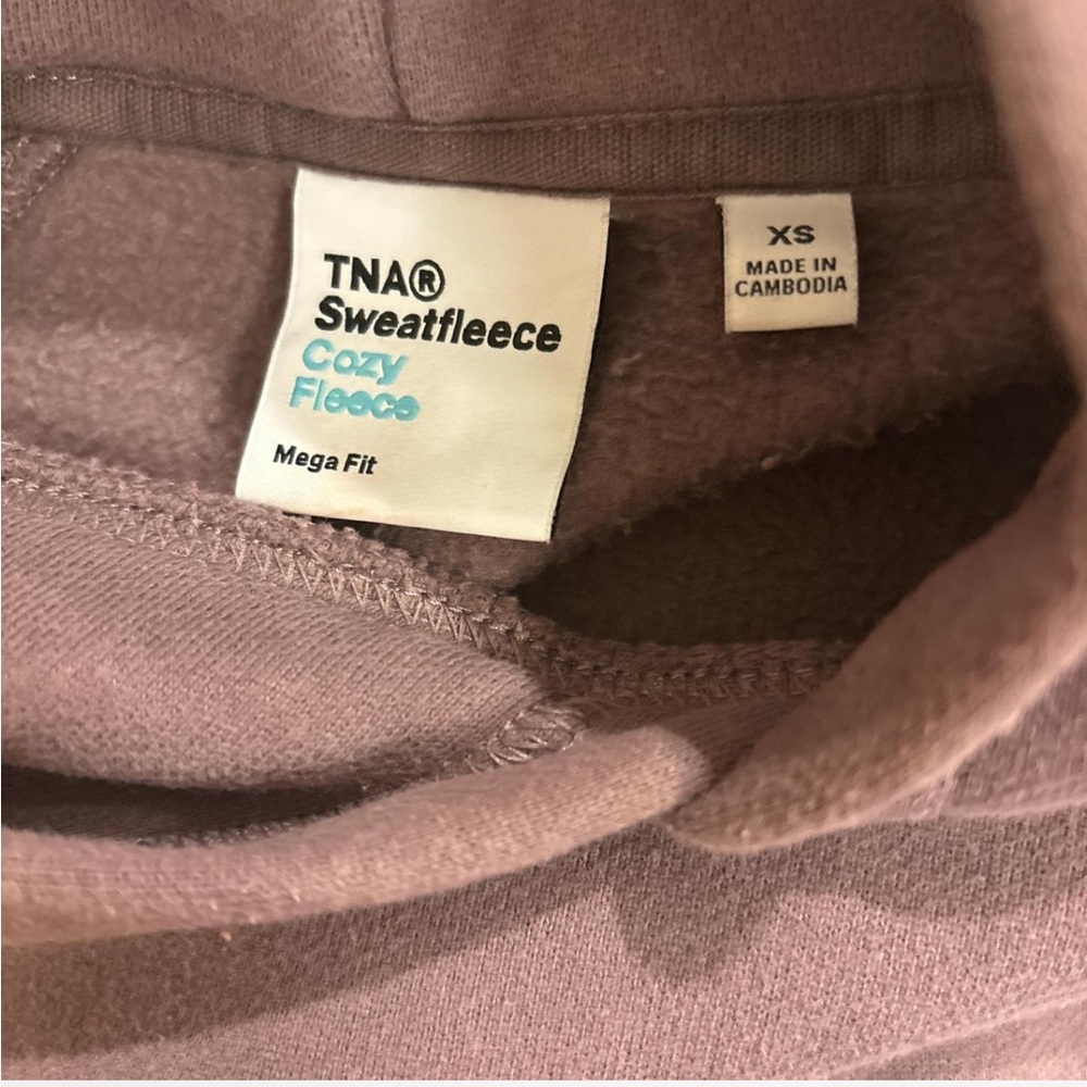 Aritzia TNA Purple Sweatshirt - Picture 2 of 4